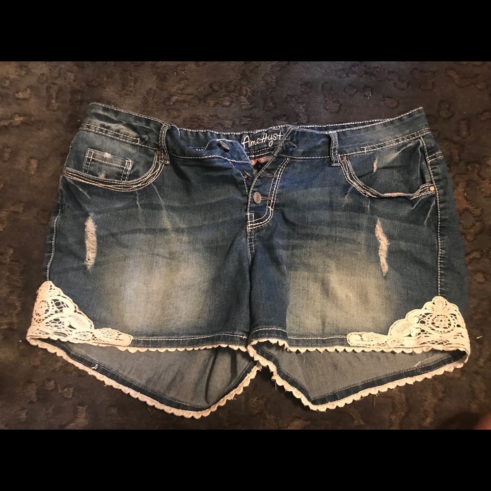 Cute blue jean shorts